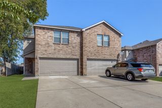 602 E College Street, Princeton, TX 75407