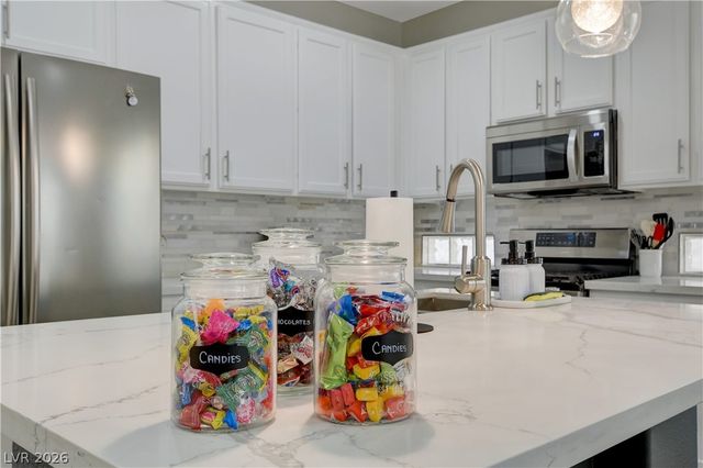 6179 Hopeful Light Avenue, Las Vegas, NV 89139