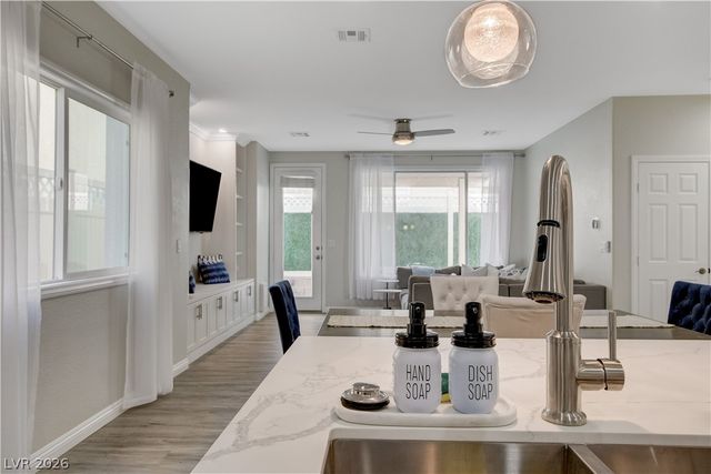 6179 Hopeful Light Avenue, Las Vegas, NV 89139