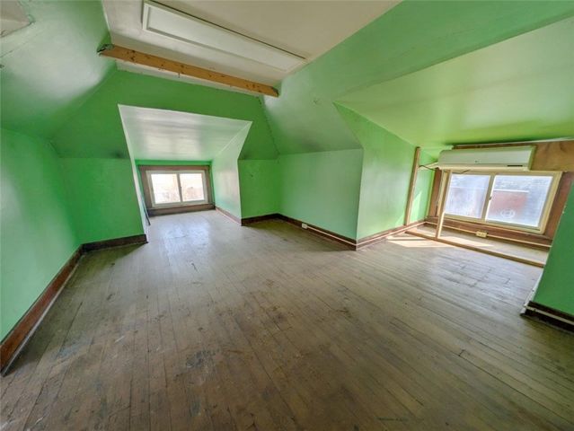 627 Kimball Ave, New Kensington, PA 15068