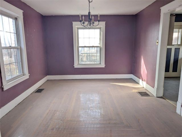 627 Kimball Ave, New Kensington, PA 15068