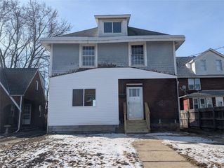 627 Kimball Ave, New Kensington, PA 15068