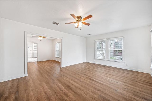 2802 Dancy ST, Austin, TX 78722