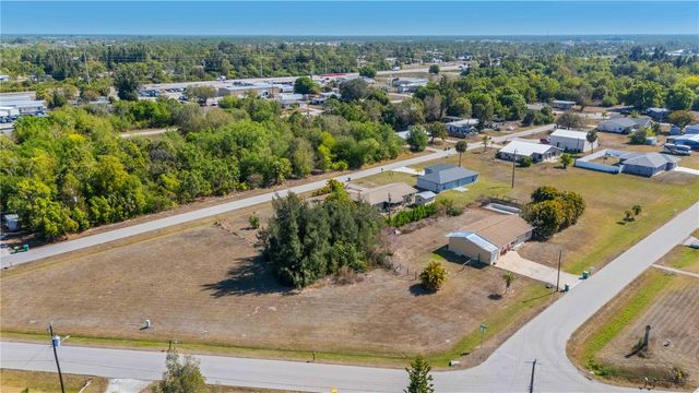 3RD, Punta Gorda, FL 33955