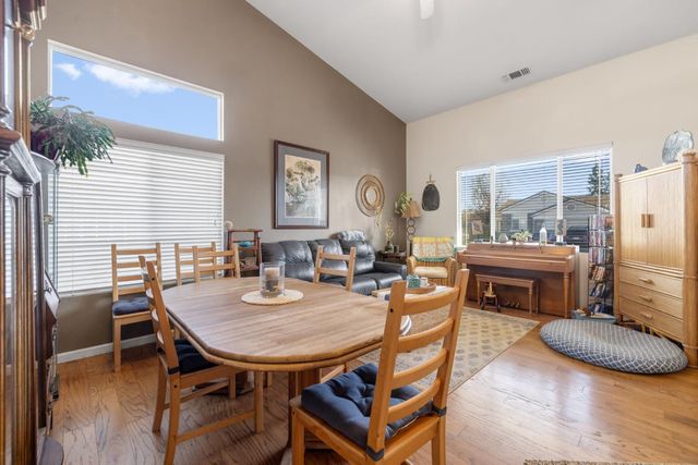 7021 Bolzano Way, Elk Grove, CA 95757