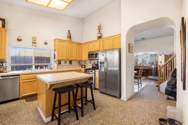 7021 Bolzano Way, Elk Grove, CA 95757