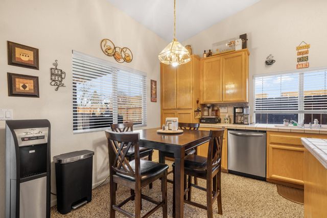 7021 Bolzano Way, Elk Grove, CA 95757