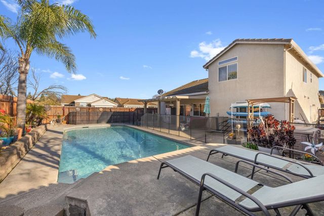 7021 Bolzano Way, Elk Grove, CA 95757