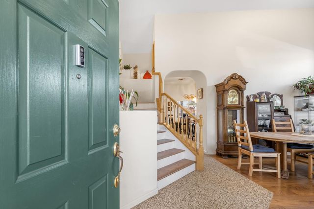 7021 Bolzano Way, Elk Grove, CA 95757