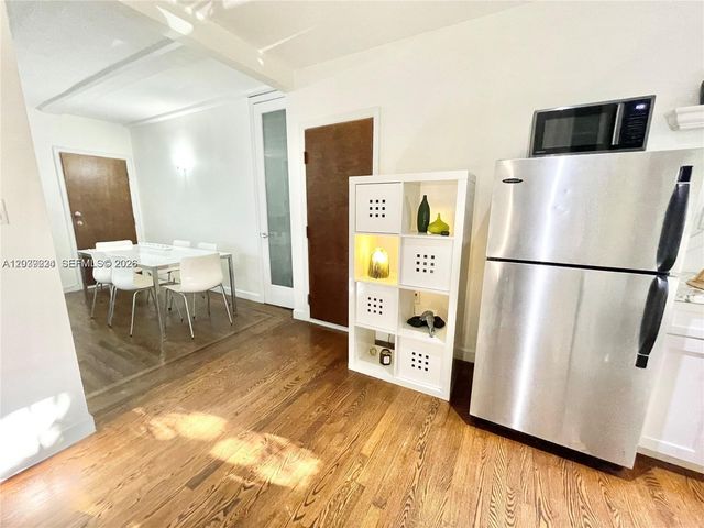 439 15th Street 18, Miami Beach, FL 33139