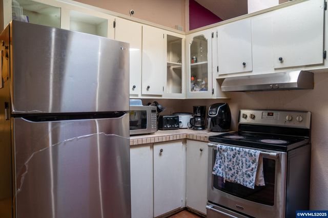 300 S Everest Rd 19, Newberg, OR 97132