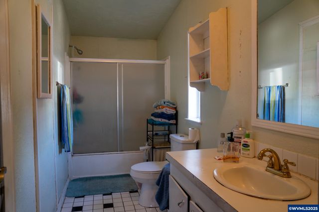 300 S Everest Rd 19, Newberg, OR 97132