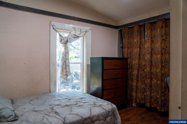 300 S Everest Rd 19, Newberg, OR 97132