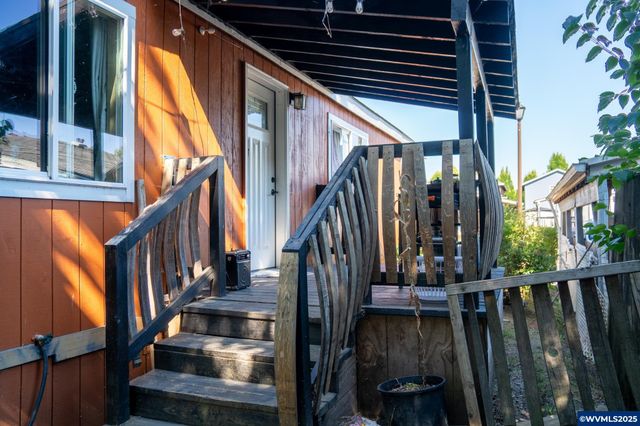 300 S Everest Rd 19, Newberg, OR 97132