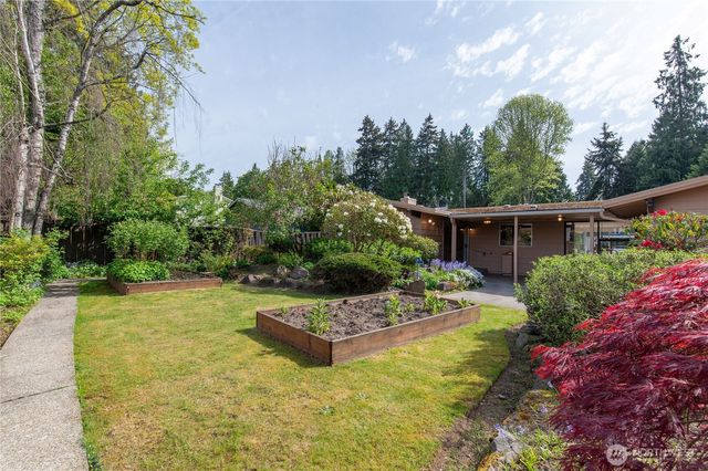 28841 23rd Avenue S, Federal Way, WA 98003