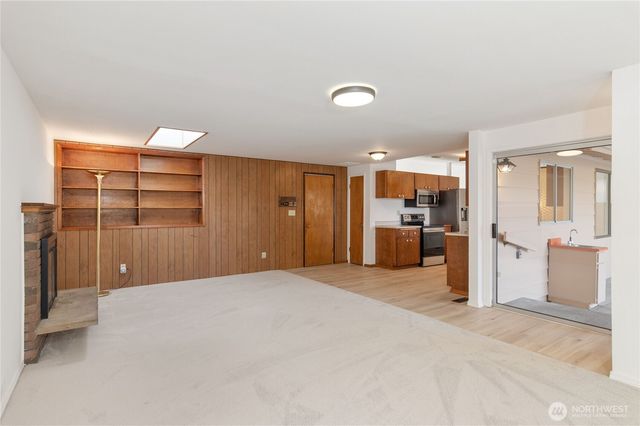 28841 23rd Avenue S, Federal Way, WA 98003