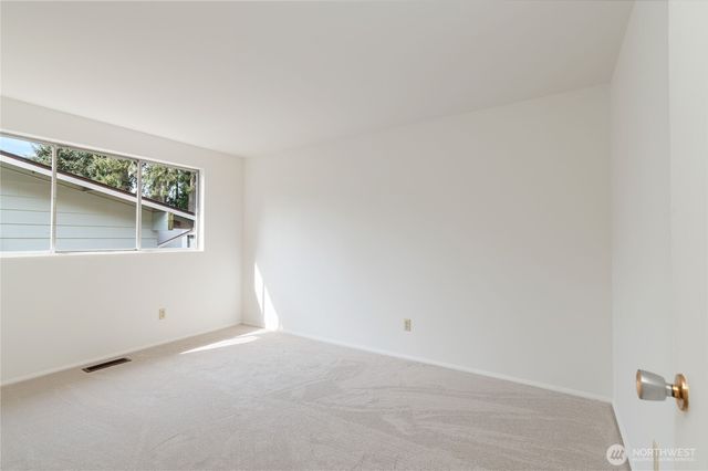28841 23rd Avenue S, Federal Way, WA 98003