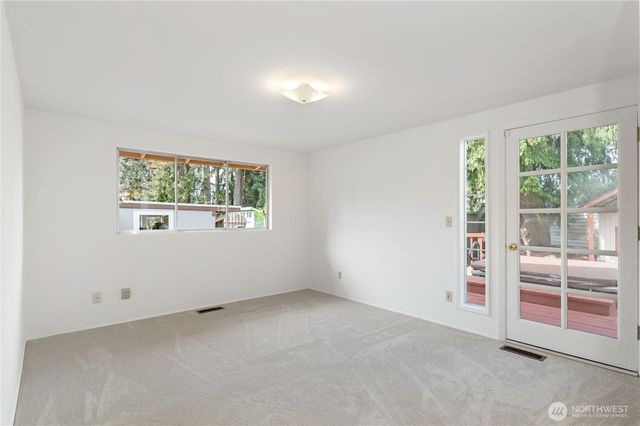 28841 23rd Avenue S, Federal Way, WA 98003