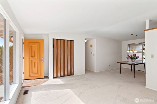 28841 23rd Avenue S, Federal Way, WA 98003