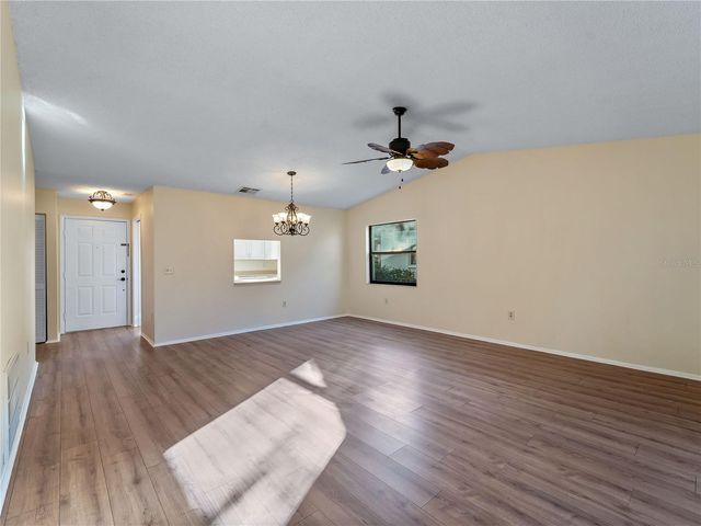 365 OAK HILL WAY 32, Sarasota, FL 34232