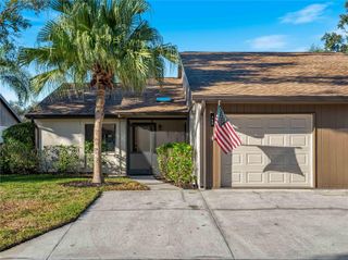365 OAK HILL WAY 32, Sarasota, FL 34232