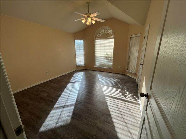 104 Cinnamon Court, Weatherford, TX 76088
