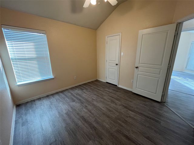 104 Cinnamon Court, Weatherford, TX 76088