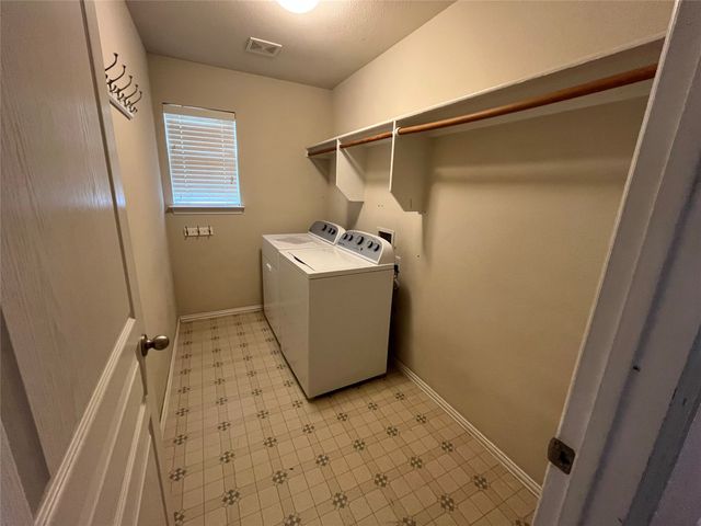 104 Cinnamon Court, Weatherford, TX 76088