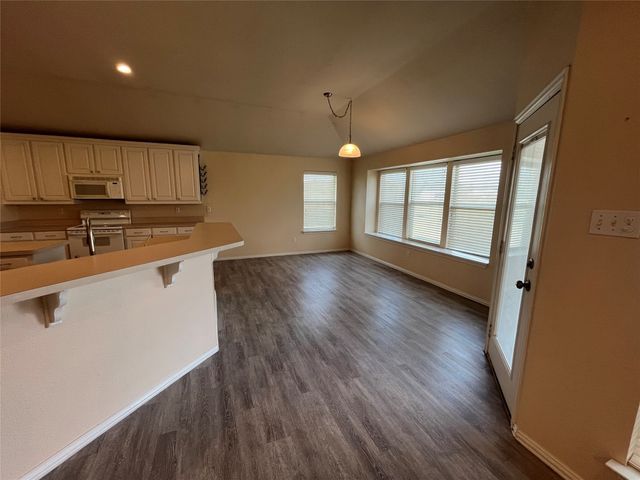 104 Cinnamon Court, Weatherford, TX 76088