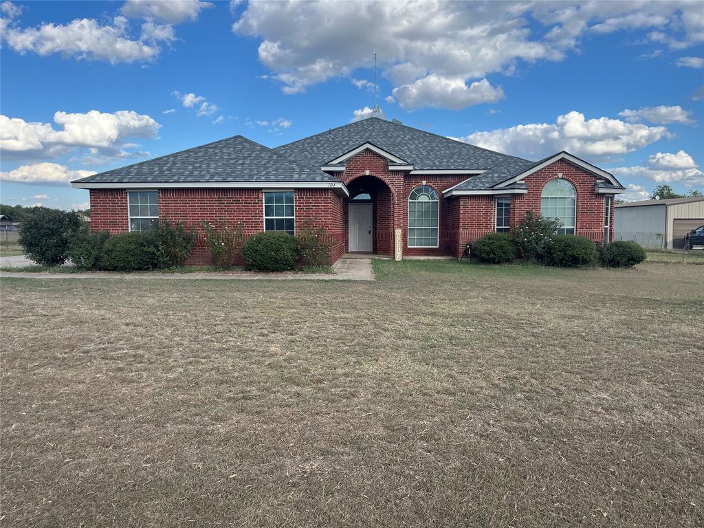 104 Cinnamon Court, Weatherford, TX 76088