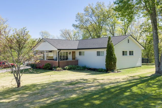 137 Edgewood Drive, Bedford, IN 47421