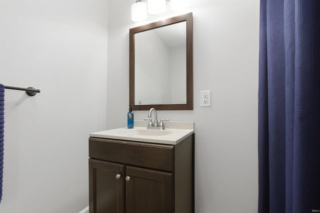 137 Edgewood Drive, Bedford, IN 47421