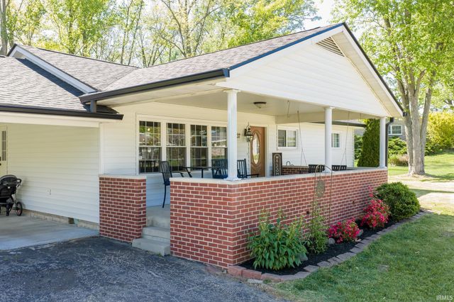 137 Edgewood Drive, Bedford, IN 47421