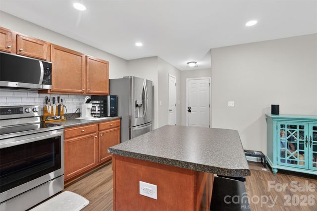 1200 Catawba Run, Lowell, NC 28098