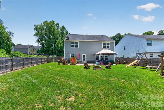1200 Catawba Run, Lowell, NC 28098