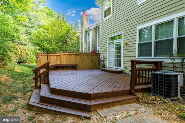 1211 WOODBROOK CT, Reston, VA 20194