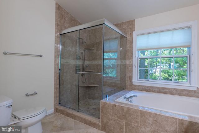 1211 WOODBROOK CT, Reston, VA 20194