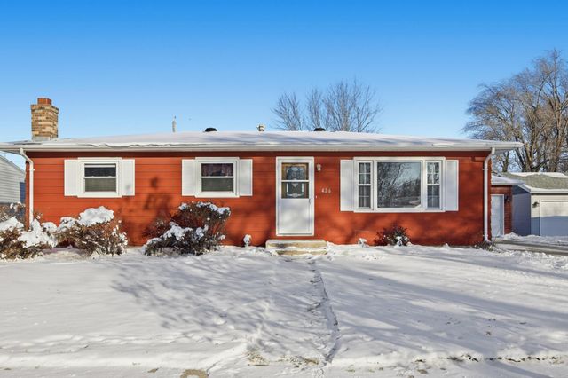 426 3rd Avenue E, West Fargo, ND 58078
