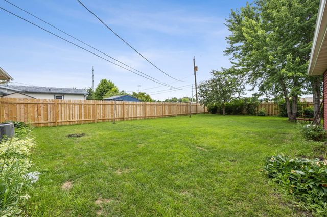 426 3rd Avenue E, West Fargo, ND 58078