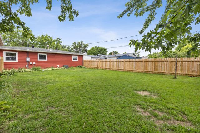 426 3rd Avenue E, West Fargo, ND 58078