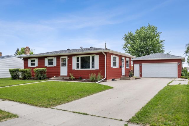 426 3rd Avenue E, West Fargo, ND 58078