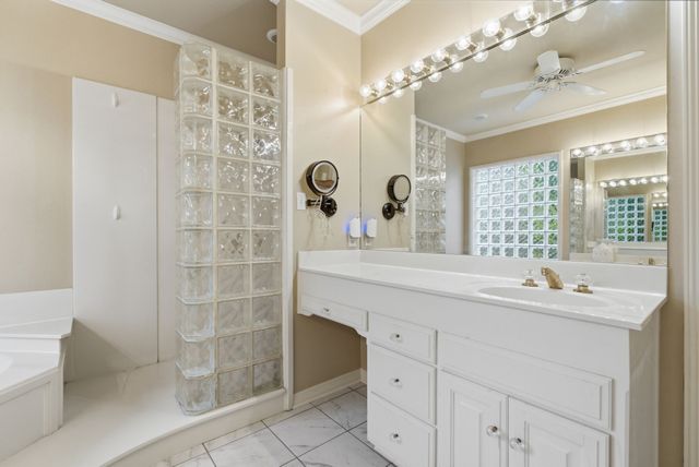 4117 Hollow Oak Circle, Tyler, TX 75707