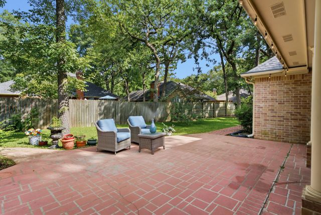 4117 Hollow Oak Circle, Tyler, TX 75707
