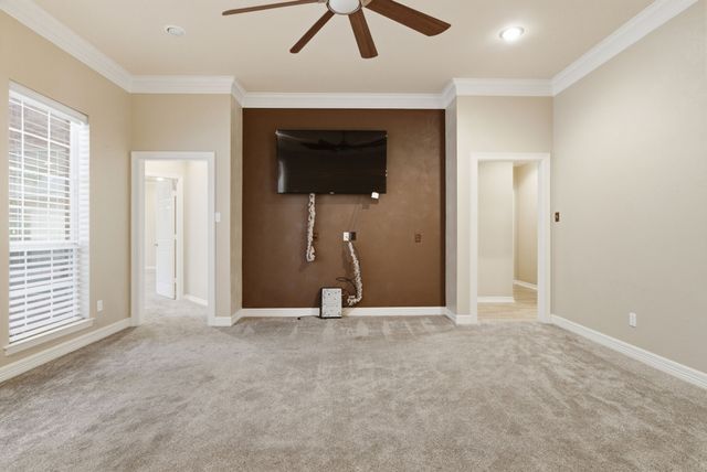 4117 Hollow Oak Circle, Tyler, TX 75707
