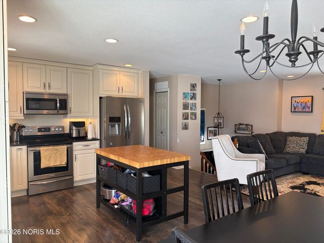 541 Mallard Road, Perrysburg, OH 43551