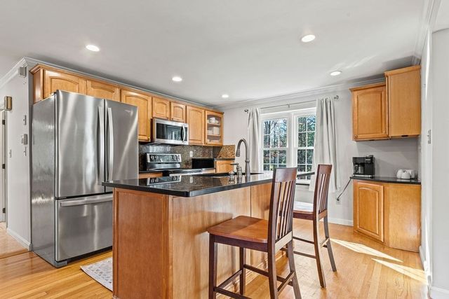 49 Scotch Dam Rd, Easton, MA 02375
