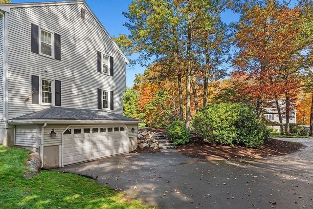 49 Scotch Dam Rd, Easton, MA 02375