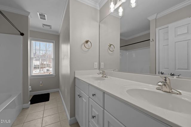 7511 Kristen Drive, Oak Ridge, NC 27310