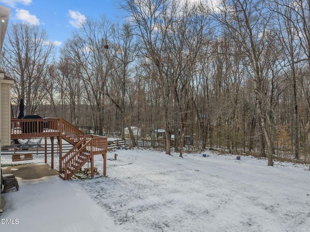 7511 Kristen Drive, Oak Ridge, NC 27310