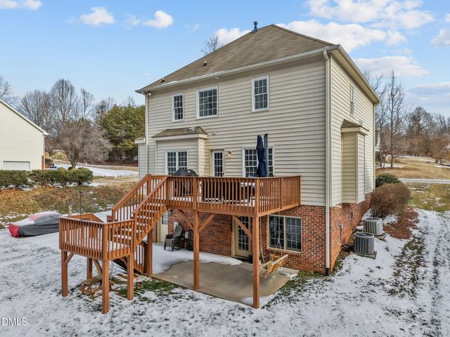 7511 Kristen Drive, Oak Ridge, NC 27310